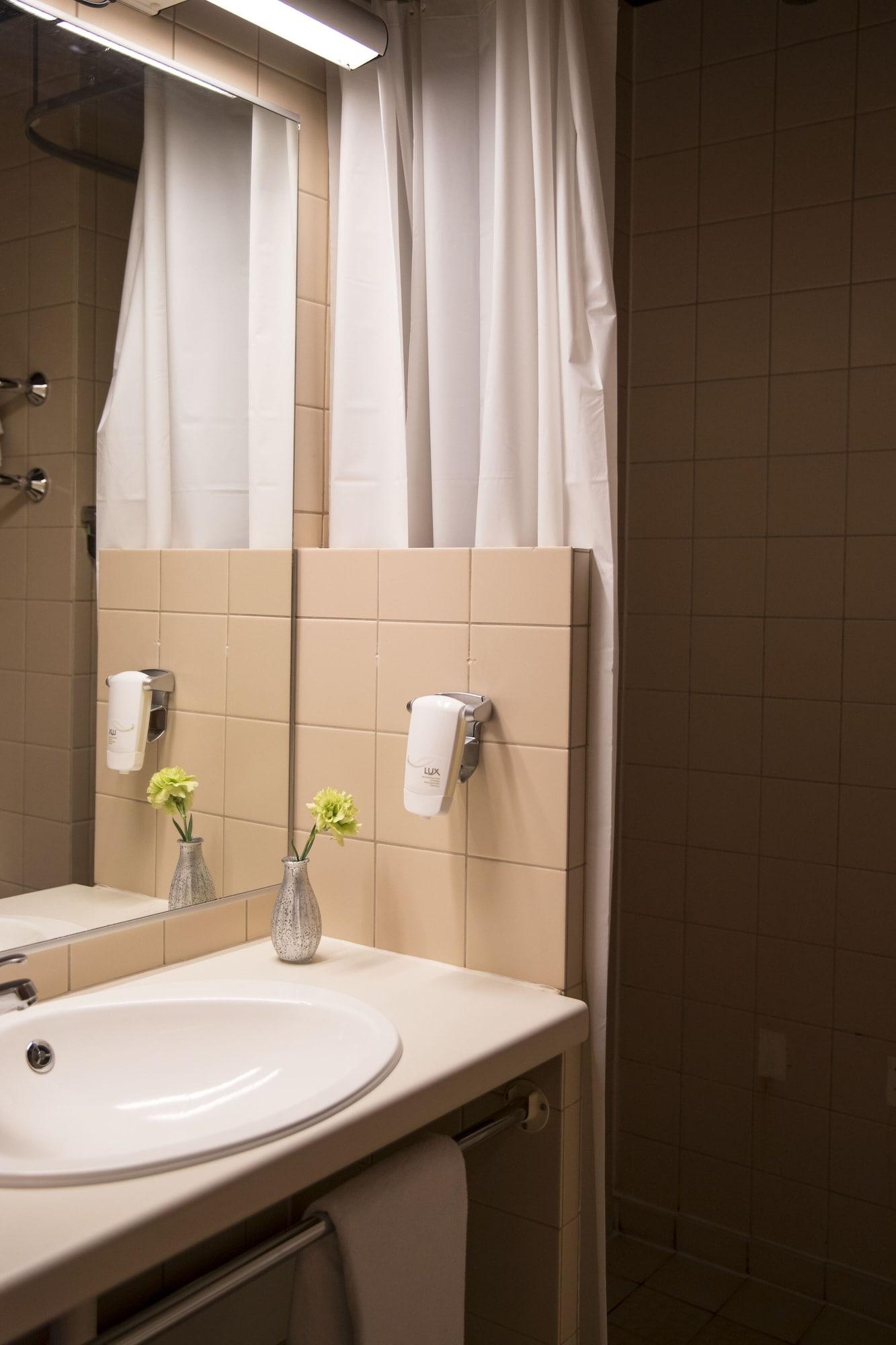 Hotel Savoy Мариехамн Екстериор снимка