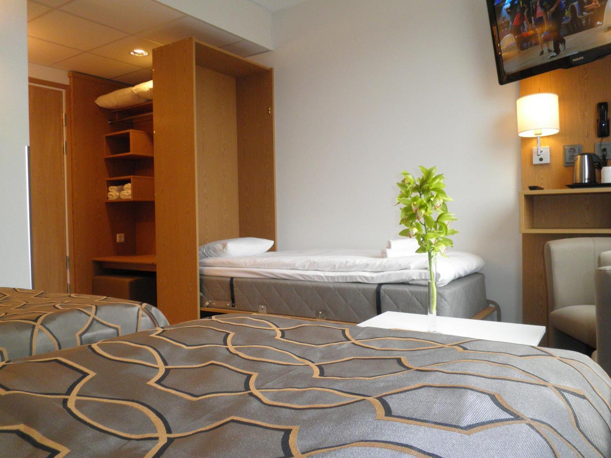 Hotel Savoy Мариехамн Екстериор снимка